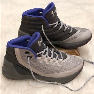 NWOB Underarmour Curry Basketball sneakers
